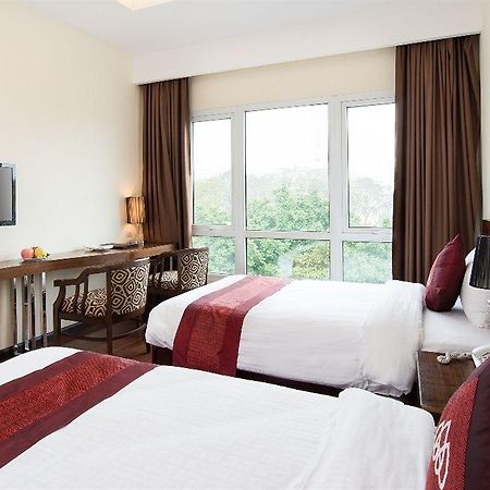 Hotel Le Carnot Hanoi Esterno foto