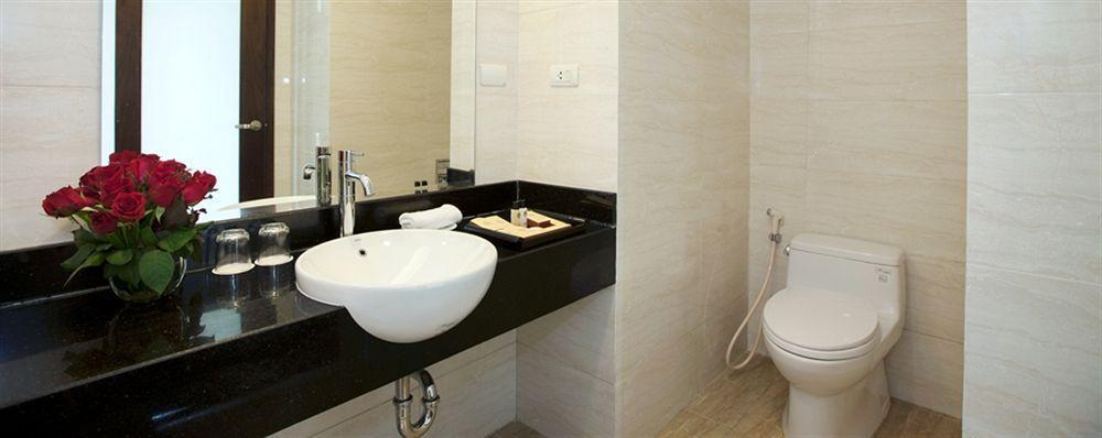 Hotel Le Carnot Hanoi Esterno foto
